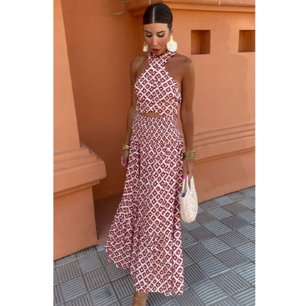 Mickay | Elegante abito midi con drappeggi e spalline sulle spalle